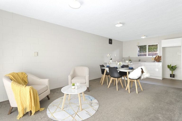 Photo of property in 2/4 Moana Street, Frankton, Hamilton, 3204