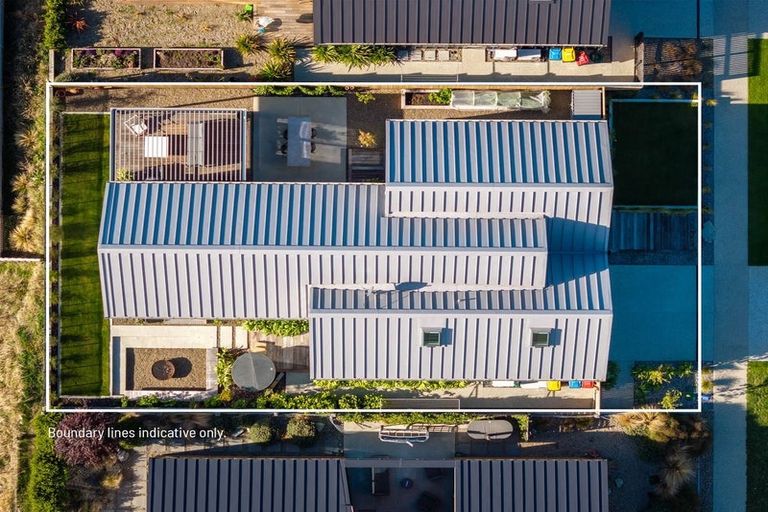 Photo of property in 7 Campbell Road, Wanaka, 9305