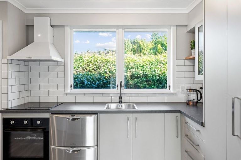 Photo of property in 3a Leybourne Avenue, Waikanae, 5036