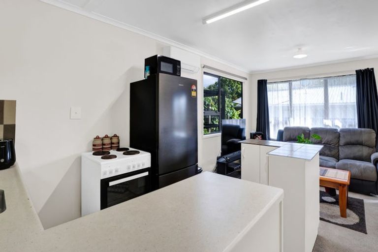 Photo of property in 1c Oswald Place, Stratford, 4332