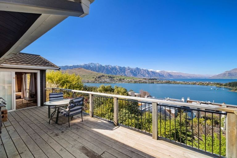 Photo of property in 49 Panorama Terrace, Queenstown, 9300