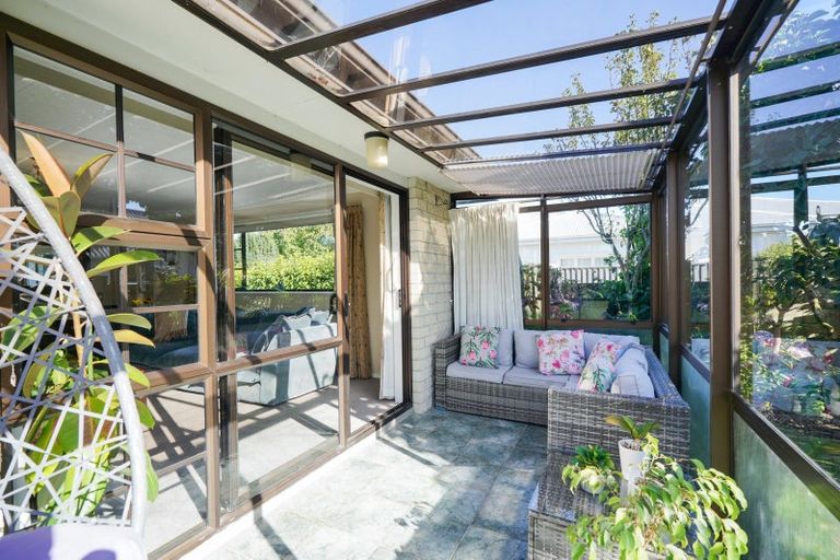 Photo of property in 92 Newcastle Street, Windsor, Invercargill, 9810