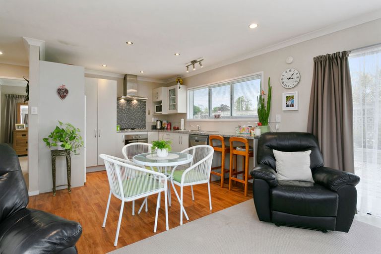 Photo of property in 3 Robinson Street, Cambridge, 3434