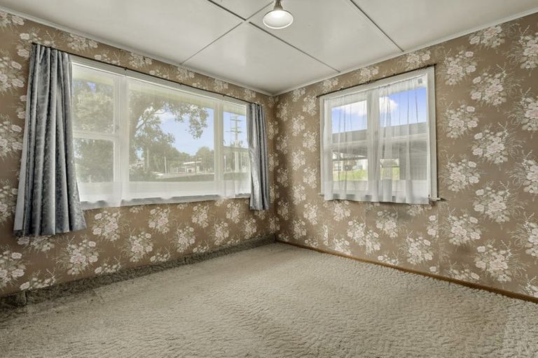 Photo of property in 2 Windsor Road, Bellevue, Tauranga, 3110