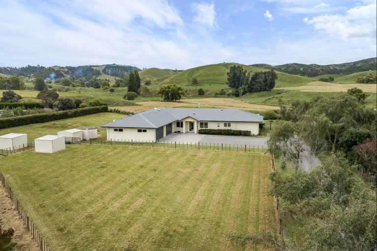 Photo of property in 456 Dartmoor Road, Puketapu, Napier, 4186