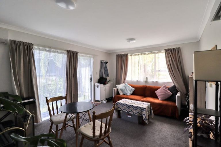 Photo of property in 24a Logie Street, Stokes Valley, Lower Hutt, 5019