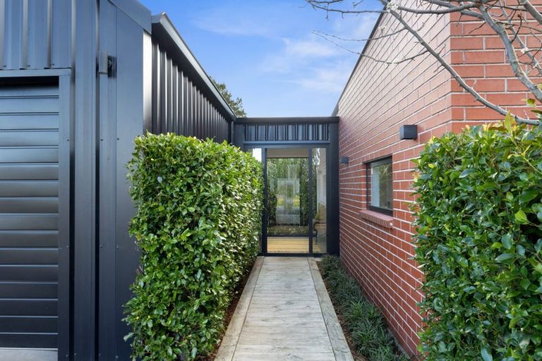 Photo of property in 276b Frankley Road, Ferndale, New Plymouth, 4310