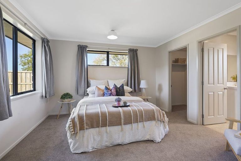 Photo of property in 13 Bishopsworth Way, Huntington, Hamilton, 3210