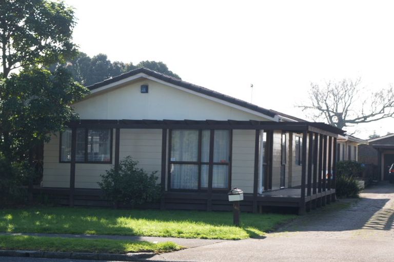 Photo of property in 156 Robertson Road, Mangere East, Auckland, 2024