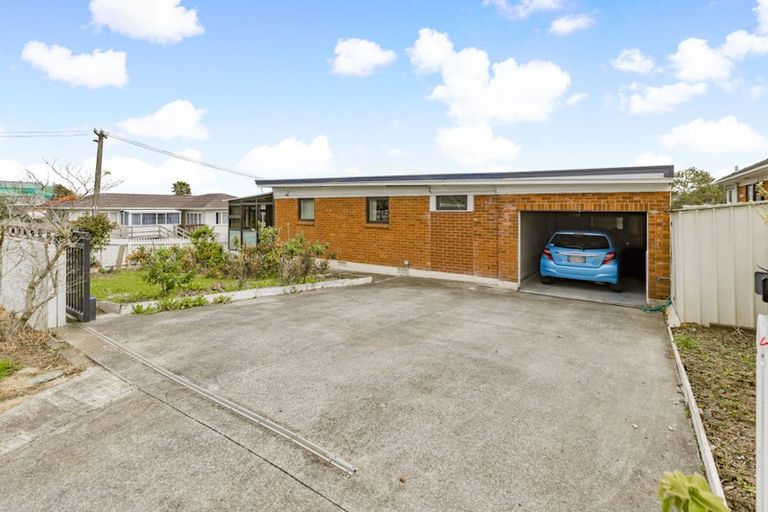 Photo of property in 1/10 Fairview Road, Papatoetoe, Auckland, 2025