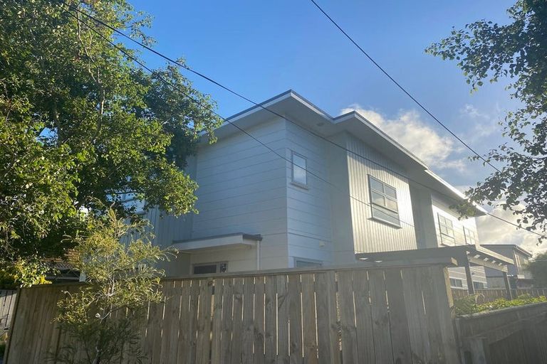 Photo of property in 7a Chamberlain Road, Karori, Wellington, 6012