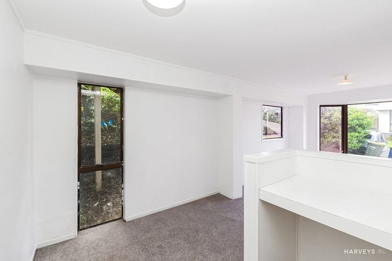 Photo of property in 24 Sarajevo Place, Massey, Auckland, 0614