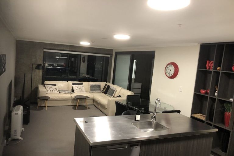Photo of property in Frame Apartments, 603/111u Molesworth Street, Thorndon, Wellington, 6011