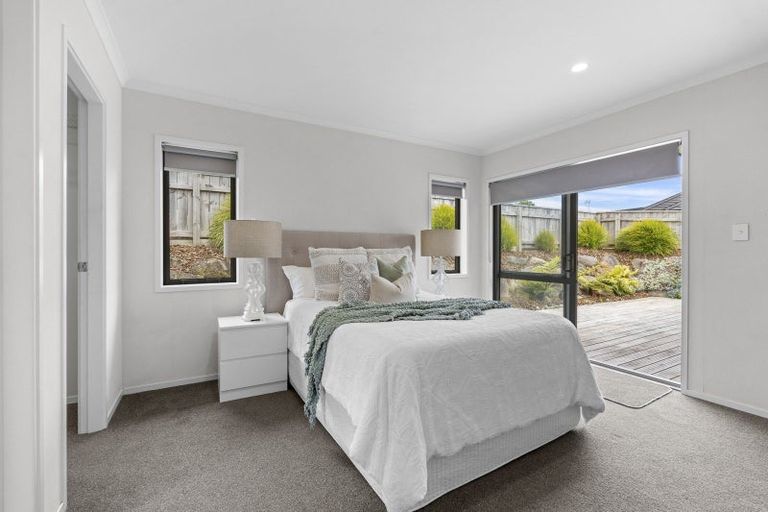 Photo of property in 7 Totarahoe Lane, Whalers Gate, New Plymouth, 4310