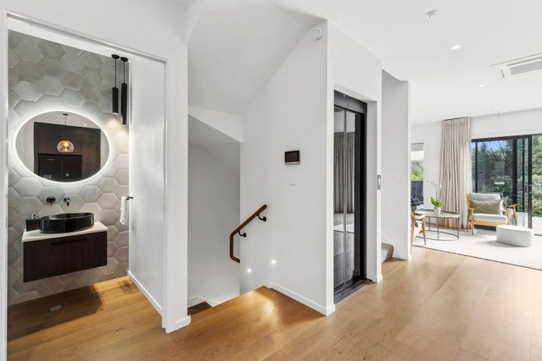 Photo of property in 13 Lakewood Lane, Cambridge, 3434