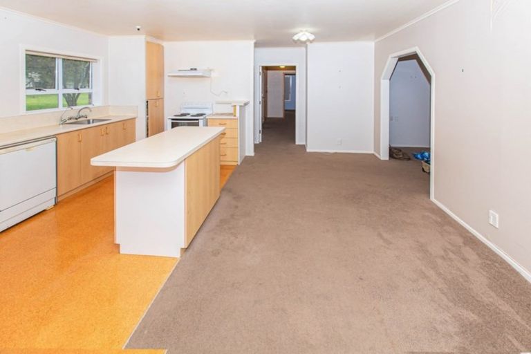 Photo of property in 21 Laurelwood Avenue, Pukekohe, 2120