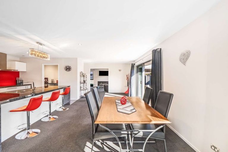 Photo of property in 10 Te Whariki Street, Marshland, Christchurch, 8083