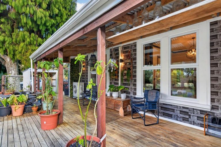 Photo of property in 85558 State Highway 2, Mount Bruce, Masterton, 5881