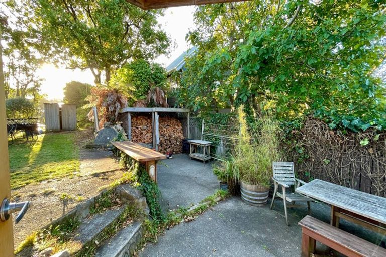Photo of property in 73 Glen Road, Raumati South, Paraparaumu, 5032