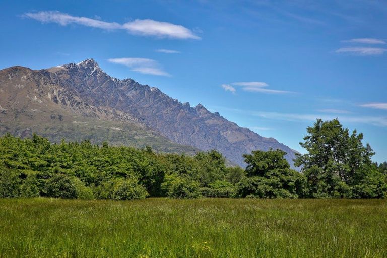Photo of property in 188 Domain Road, Speargrass Flat, Queenstown, 9371