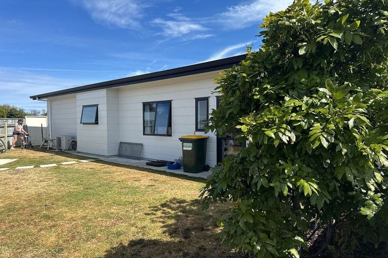 Photo of property in 3 Snappers Lane, Foxton Beach, Foxton, 4815