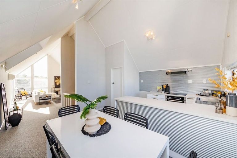Photo of property in 4b Pirie Street, Palmerston North, 4410