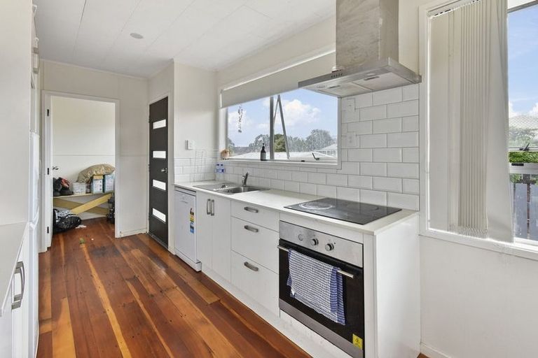 Photo of property in 18 Orly Avenue, Mangere, Auckland, 2022