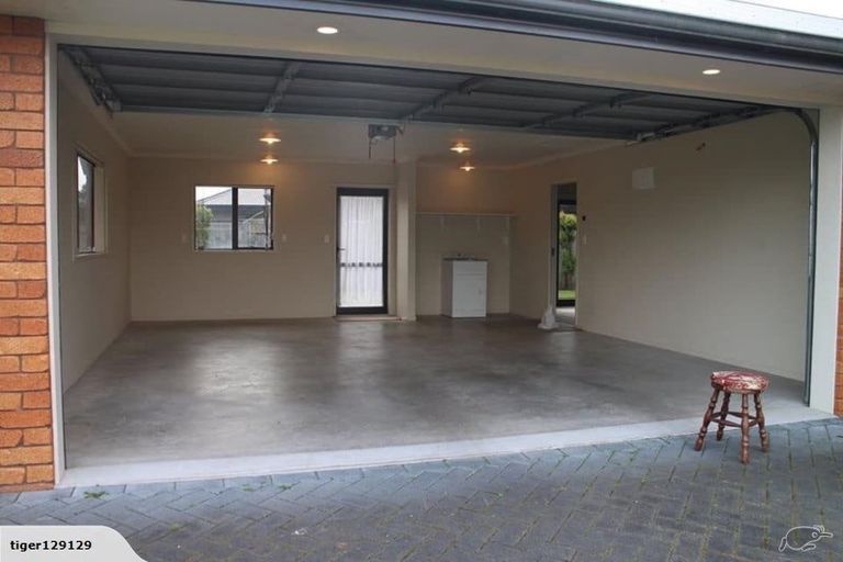 Photo of property in 2 Shiraz Place, Rototuna, Hamilton, 3210