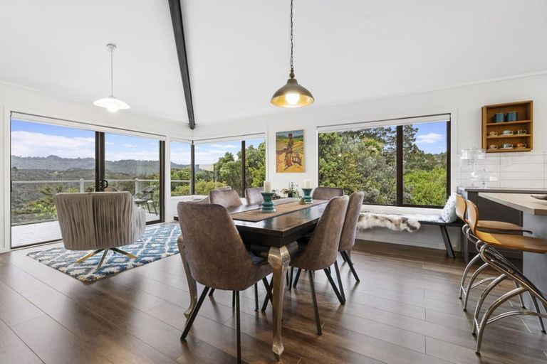 Photo of property in 711a South Titirangi Road, Titirangi, Auckland, 0604