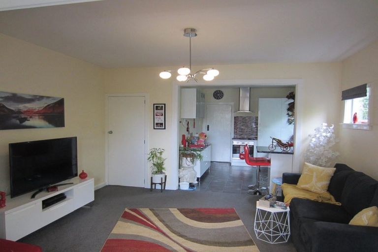 Photo of property in 130 Neville Street, Spreydon, Christchurch, 8024