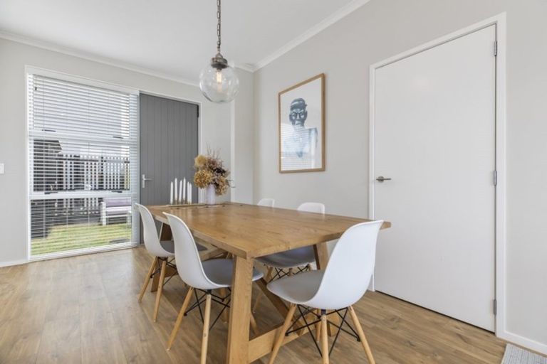 Photo of property in 30 Oioi Road, Hobsonville, Auckland, 0616