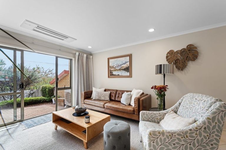 Photo of property in 7/55 Verbena Road, Birkdale, Auckland, 0626