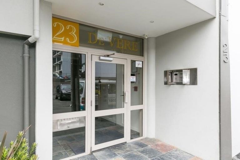 Photo of property in De Vere Apartments, 23/23 Tennyson Street, Te Aro, Wellington, 6011