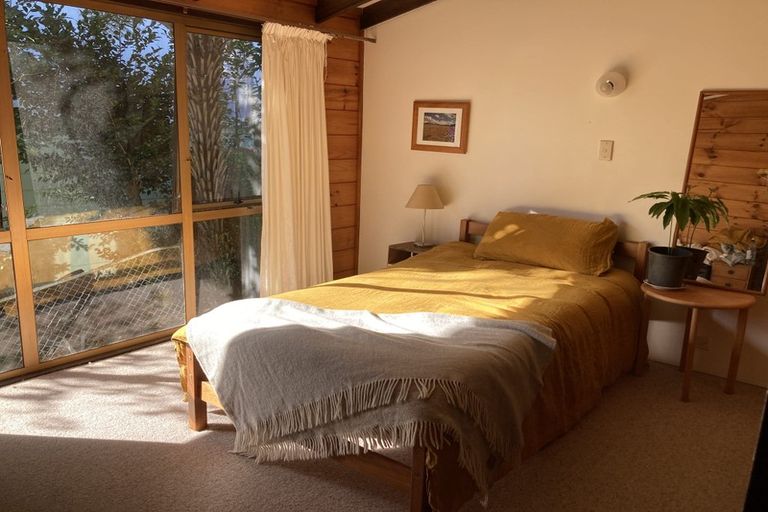 Photo of property in 1/28 Scotstoun Place, Glen Eden, Auckland, 0602