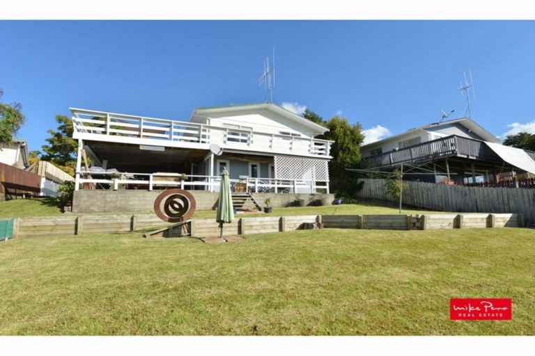 Photo of property in 14 Ascot Avenue, Te Kamo, Whangarei, 0112