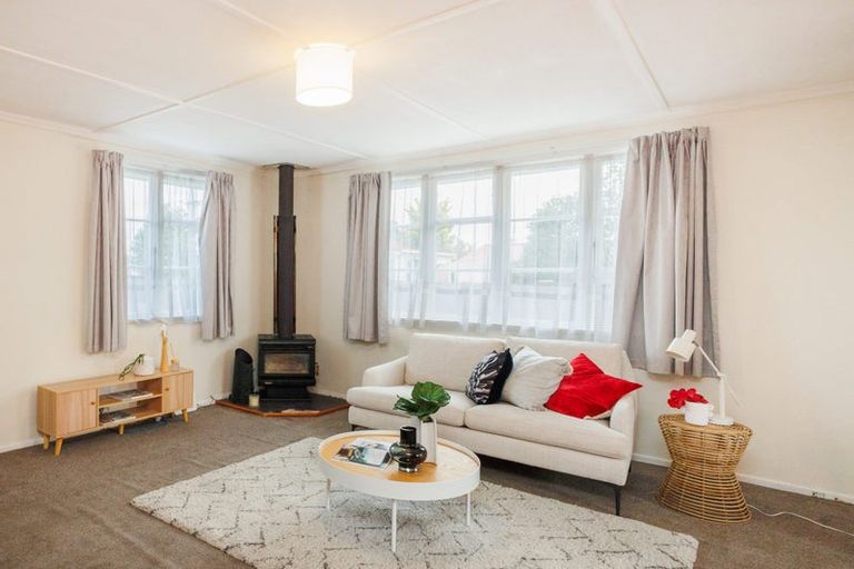Photo of property in 28a Cambridge Street, Milson, Palmerston North, 4414