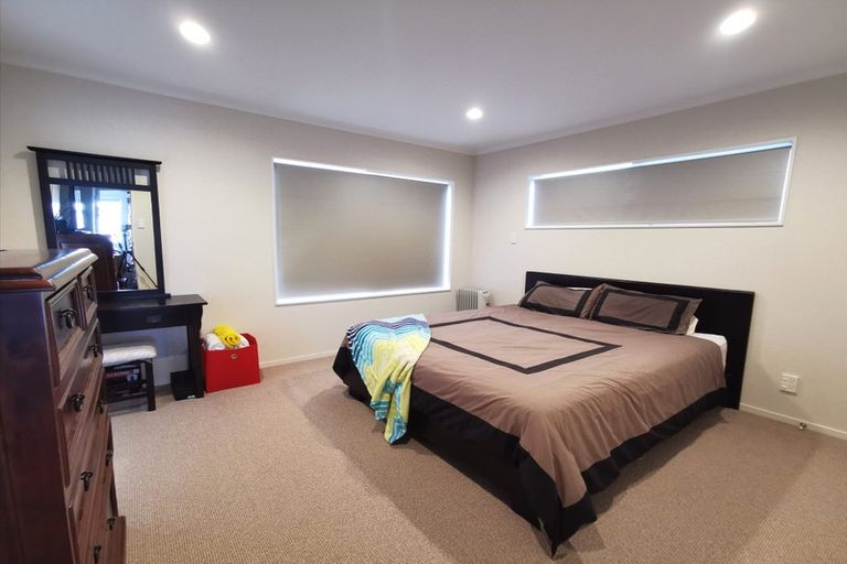 Photo of property in 106 Flat Bush School Road, Flat Bush, Auckland, 2019