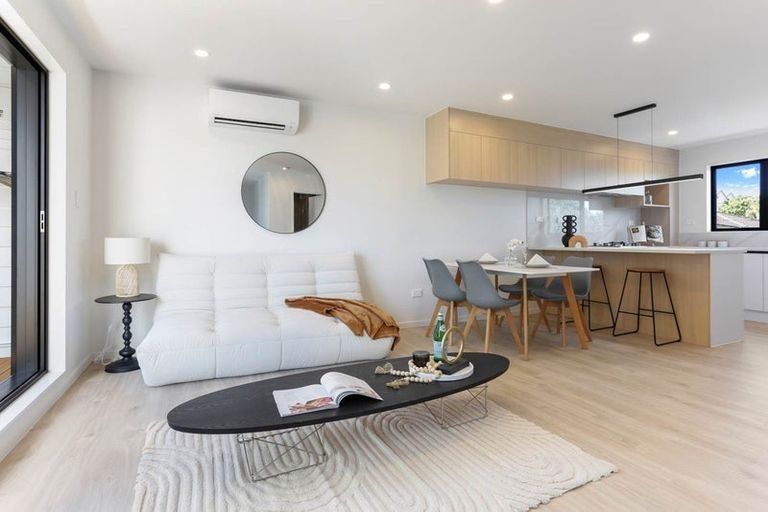 Photo of property in 7/205 Sunnynook Road, Wairau Valley, Auckland, 0627