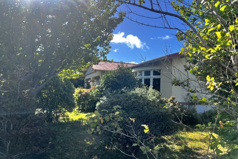 Photo of property in 2 Maine Street, Dannevirke, 4930