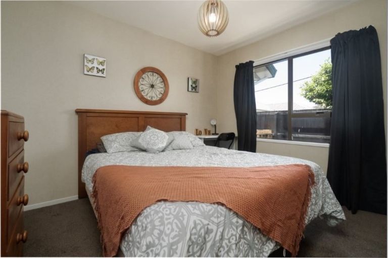 Photo of property in 13 Colac Street, Avondale, Christchurch, 8061