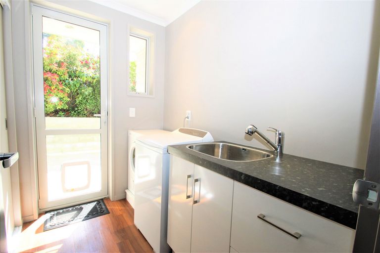 Photo of property in 17b Joe Brown Avenue, Mosgiel, 9024