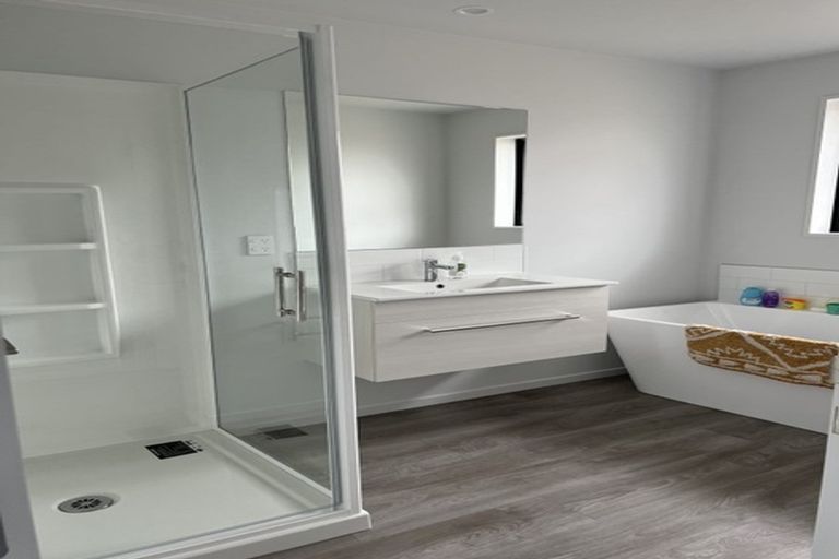 Photo of property in 5 Kiddy Place, Rolleston, 7614