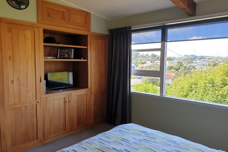 Photo of property in 8 Arapiko Street, Johnsonville, Wellington, 6037