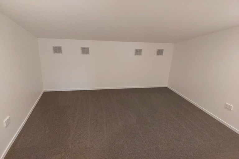 Photo of property in 26 Kotuitui Street, Manukau, Auckland, 2104