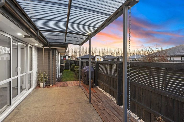 Photo of property in 7 Mclendon Green, Belfast, Christchurch, 8051