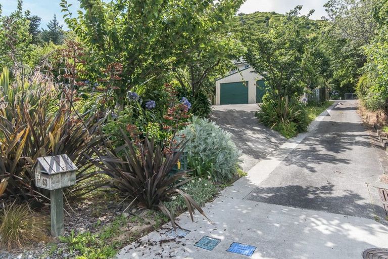 Photo of property in 63 Kotare Street, Waikanae, 5036