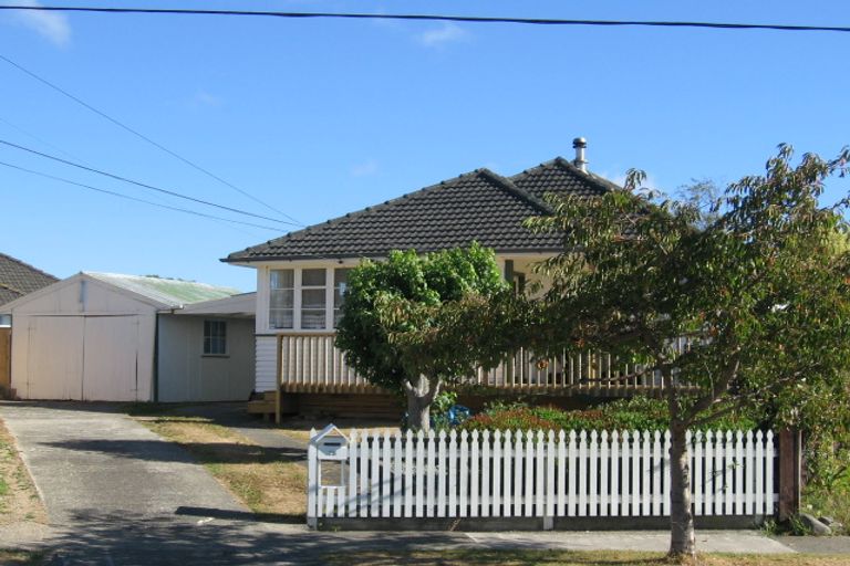 Photo of property in 28 Ngata Grove, Trentham, Upper Hutt, 5018