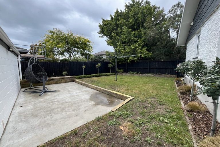 Photo of property in 28 Ingrid Street, Parklands, Christchurch, 8083