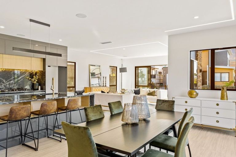 Photo of property in 5 Tai Crescent, Hobsonville, Auckland, 0616