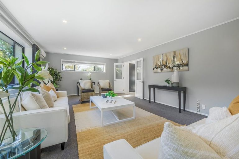 Photo of property in 17 Sayers Crescent, Ilam, Christchurch, 8041